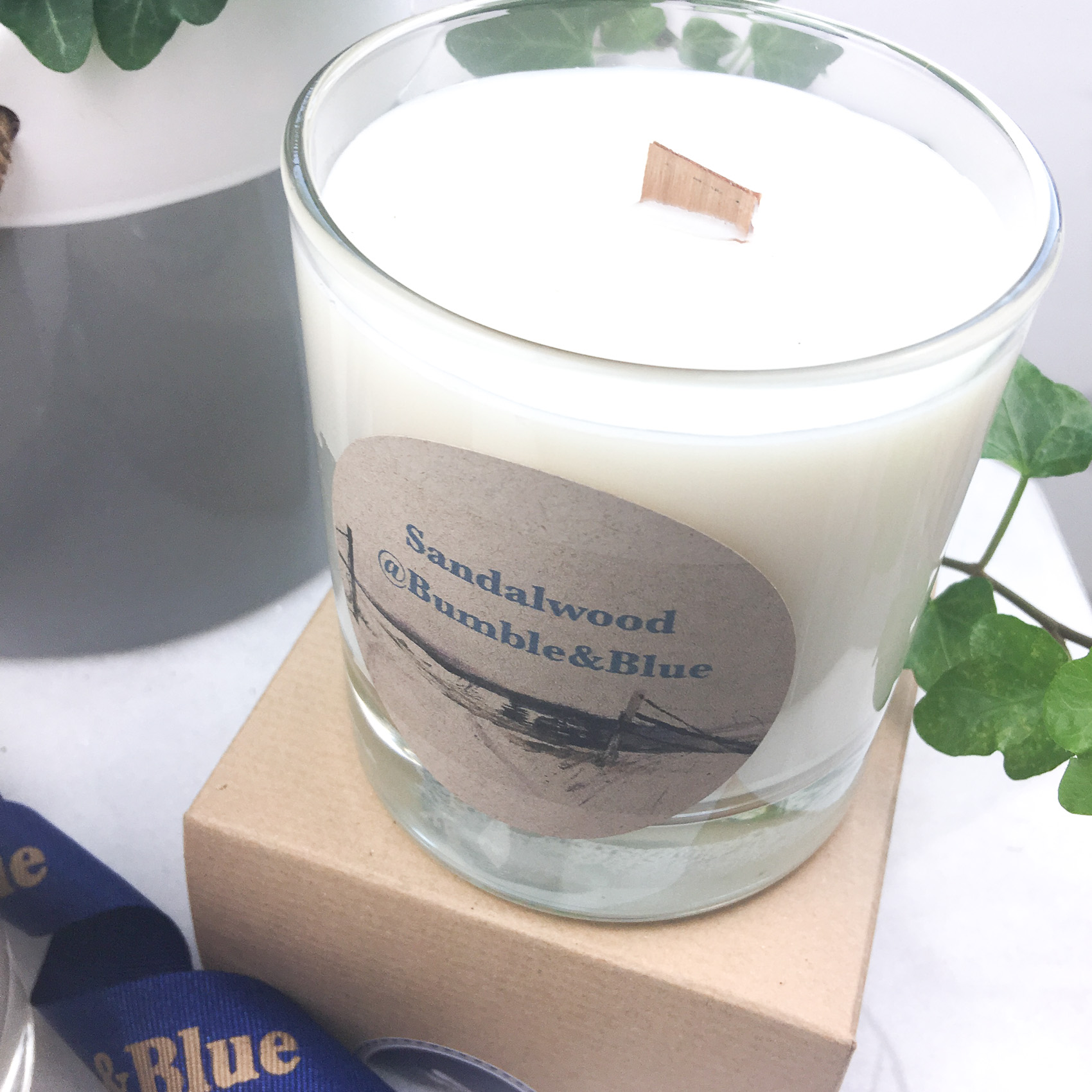 Bumble and Blue wooden wick candles - Sandalwood