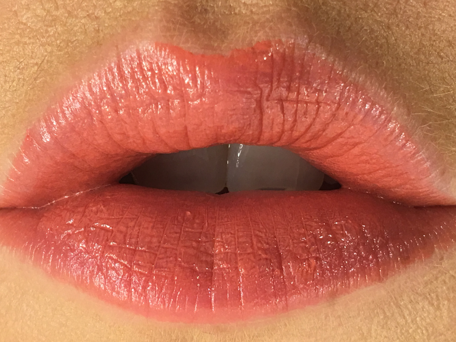 Lipstick-Armani--510-Alba-LIPS.jpg